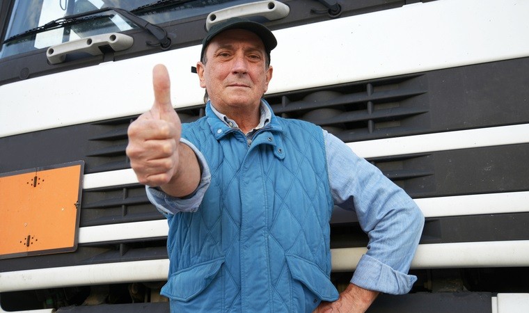 Rząd odpowiada firmom: Szukajcie kierowców ciężarówek w kraju