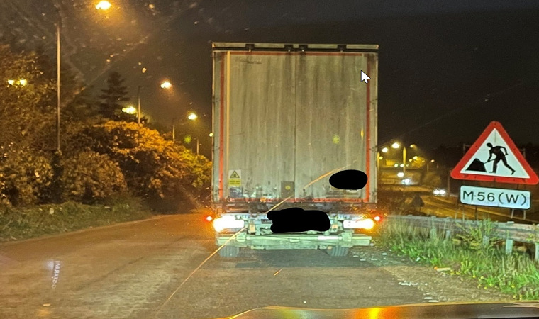 Kierowca ciężarówki ukarany za robienie przerwy przy M56